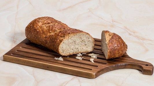 Reversible Cutting Board / Slotted Bread Board